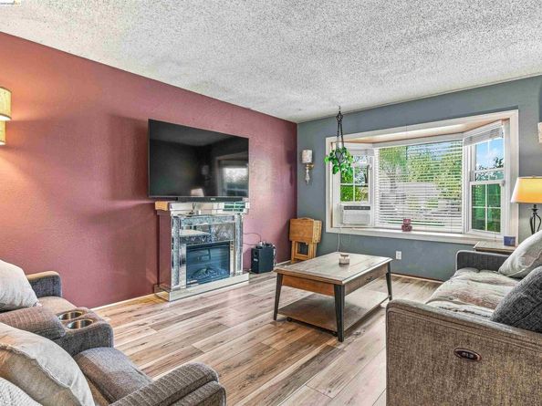 2842 Akino Ct, San Jose CA 95148