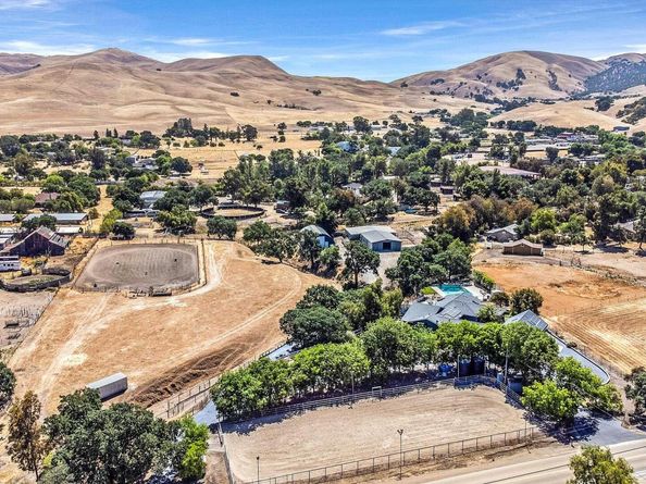 10040 Tesla Rd, Livermore CA 94550