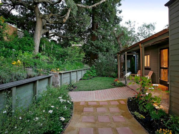 1101 Mountain Blvd, Oakland CA 94611
