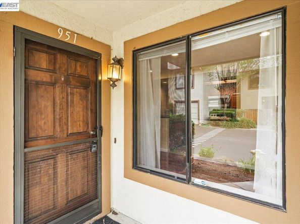 951 Cherry Glen Cir, Fremont CA 94536