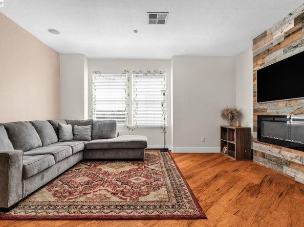 6003 Old Quarry Loop, Oakland CA 94605