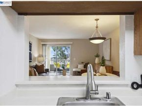 680 Dartmore Lane 260, Hayward CA 94544