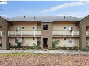 680 Dartmore Lane 260, Hayward CA 94544