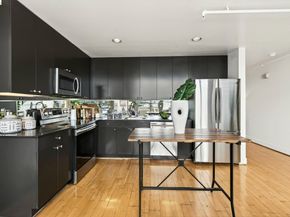 311 Oak St 520, Oakland CA 94607