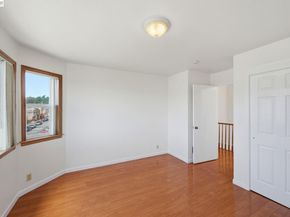 438 Leland Ave, San Francisco CA 94134