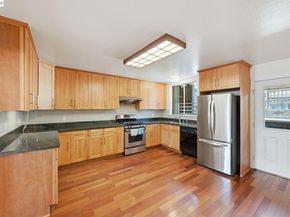 438 Leland Ave, San Francisco CA 94134