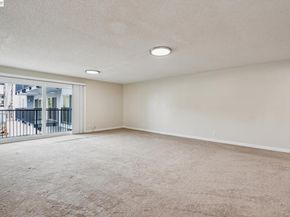 960 Shorepoint Ct 120, Alameda CA 94501