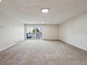 960 Shorepoint Ct 120, Alameda CA 94501