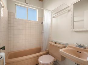 7279 Snake Rd, Oakland CA 94611