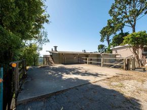 7279 Snake Rd, Oakland CA 94611