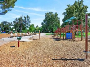 726 Buena Vista Pl, Walnut Creek CA 94597