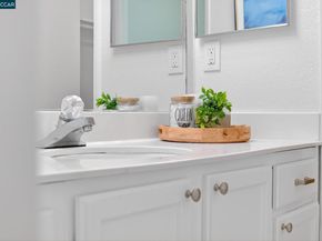 726 Buena Vista Pl, Walnut Creek CA 94597