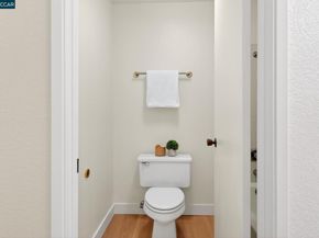 726 Buena Vista Pl, Walnut Creek CA 94597