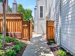 726 Buena Vista Pl, Walnut Creek CA 94597