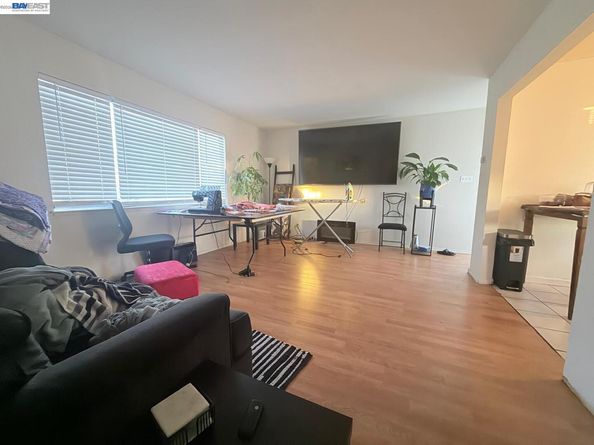 7401 -7411 Hillside St, Oakland CA 94605