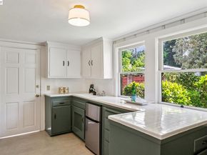 2843 Central Ave, Alameda CA 94501