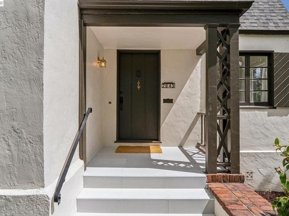 2843 Central Ave, Alameda CA 94501