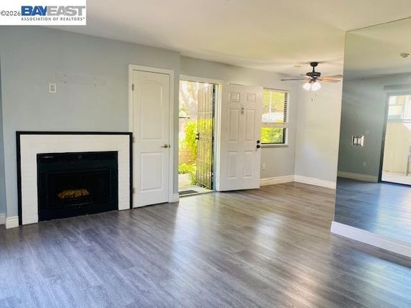 2500 Copa Del Oro Dr, Union City CA 94587
