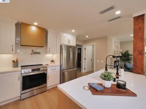 1732 Oakmont Drive 8, Walnut Creek CA 94595