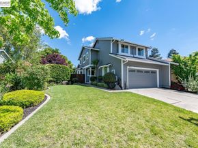308 Mulqueeney St, Livermore CA 94550