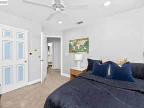 308 Mulqueeney St, Livermore CA 94550