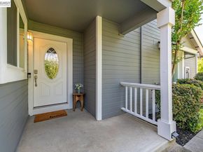 308 Mulqueeney St, Livermore CA 94550