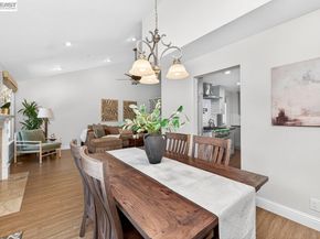 308 Mulqueeney St, Livermore CA 94550