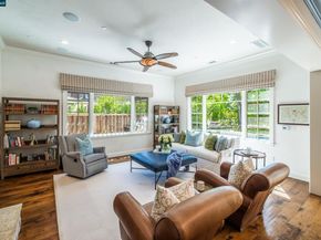 53 Hidden Oaks Dr, Lafayette CA 94549