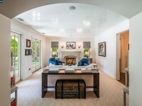 53 Hidden Oaks Dr, Lafayette CA 94549