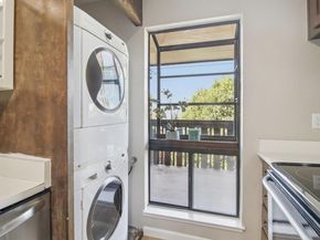 16363 Saratoga St 202E, San Leandro CA 94578