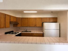 801 Franklin St 711, Oakland CA 94607