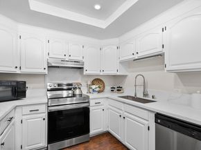 18 Gazania Ter, Fremont CA 94536