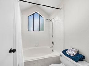 18 Gazania Ter, Fremont CA 94536