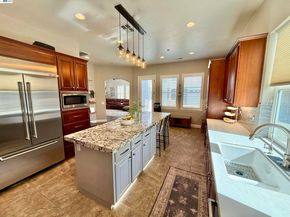2942 San Minete Dr, Livermore CA 94550