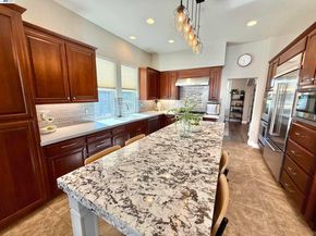 2942 San Minete Dr, Livermore CA 94550