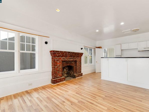 5315 Cole St, Oakland CA 94601