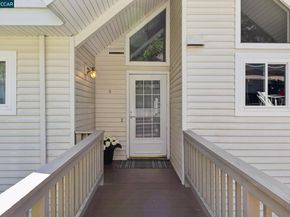 124 Ascot Ct B, Moraga CA 94556
