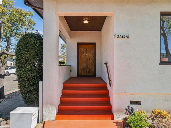 2135 Buena Vista Ave, Alameda CA 94501