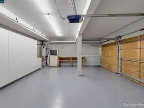 220 Valley Glen Ln, Martinez CA 94553