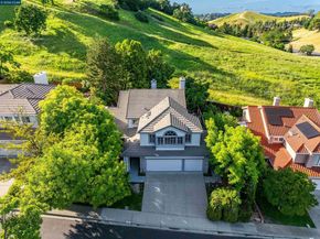 220 Valley Glen Ln, Martinez CA 94553