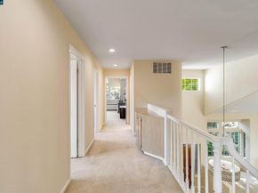 220 Valley Glen Ln, Martinez CA 94553
