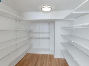 6841 Estates Dr, Oakland CA 94611