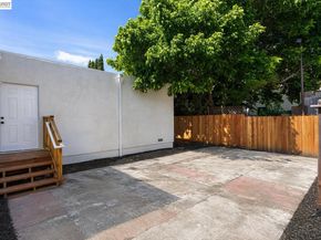 7850 Lockwood St, Oakland CA 94621