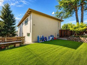 17676 Garland Ct, Castro Valley CA 94546