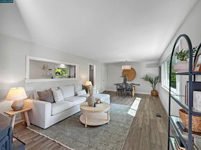 8 Cherry Hills Court, Lafayette CA 94549