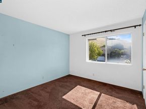 121 Violet Rd, Hercules CA 94547