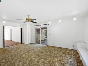 121 Violet Rd, Hercules CA 94547