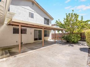 121 Violet Rd, Hercules CA 94547