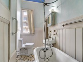 2009 Berkeley Way, Berkeley CA 94704
