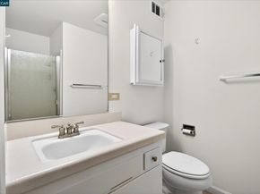 2083 Donald Dr, Moraga CA 94556
